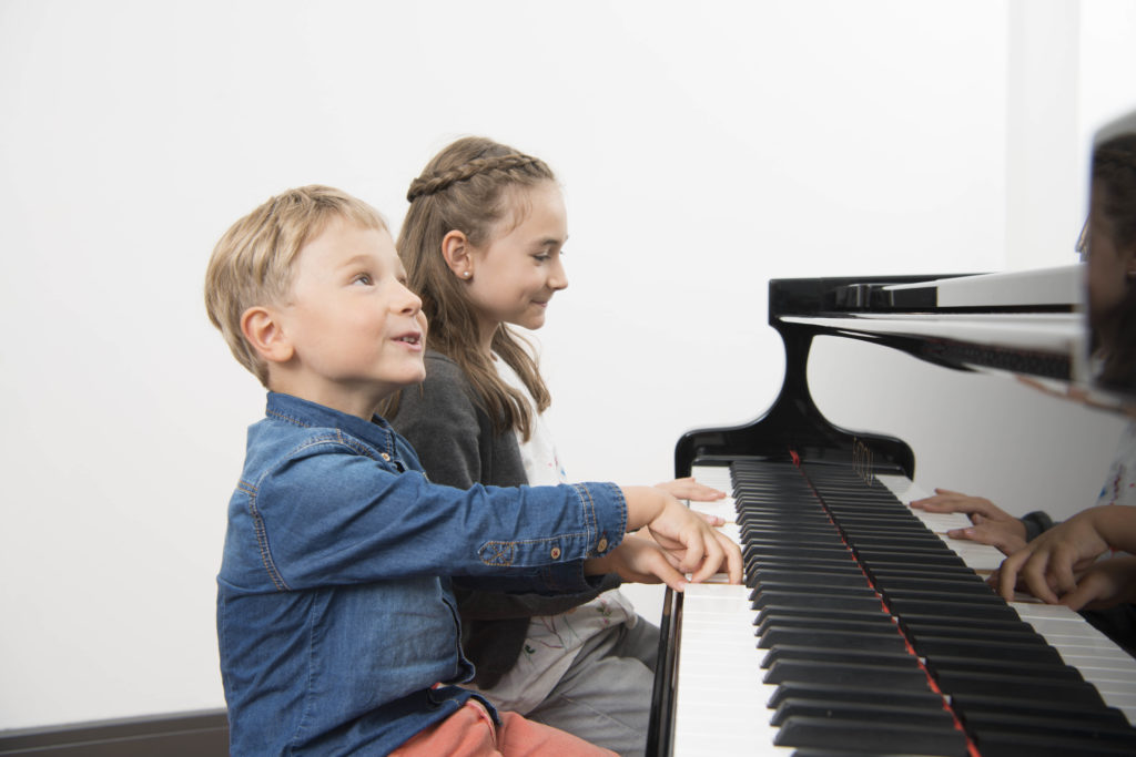 Klavierunterricht für Kinder bei adpianum.